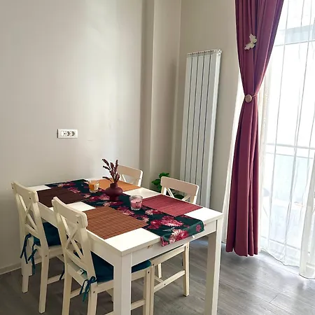 Sea View Apartament *